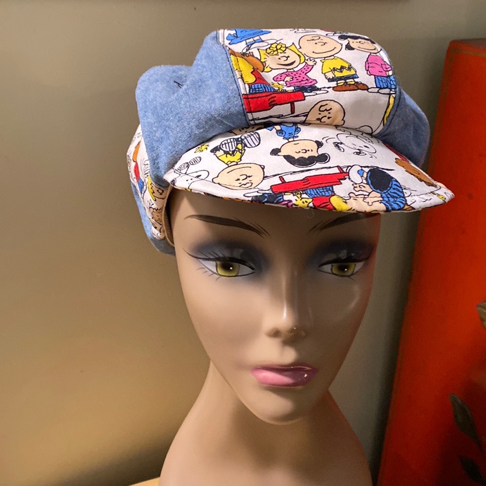 New Peanuts Newsboy cap hat Medium Unisex - Picture 1 of 6